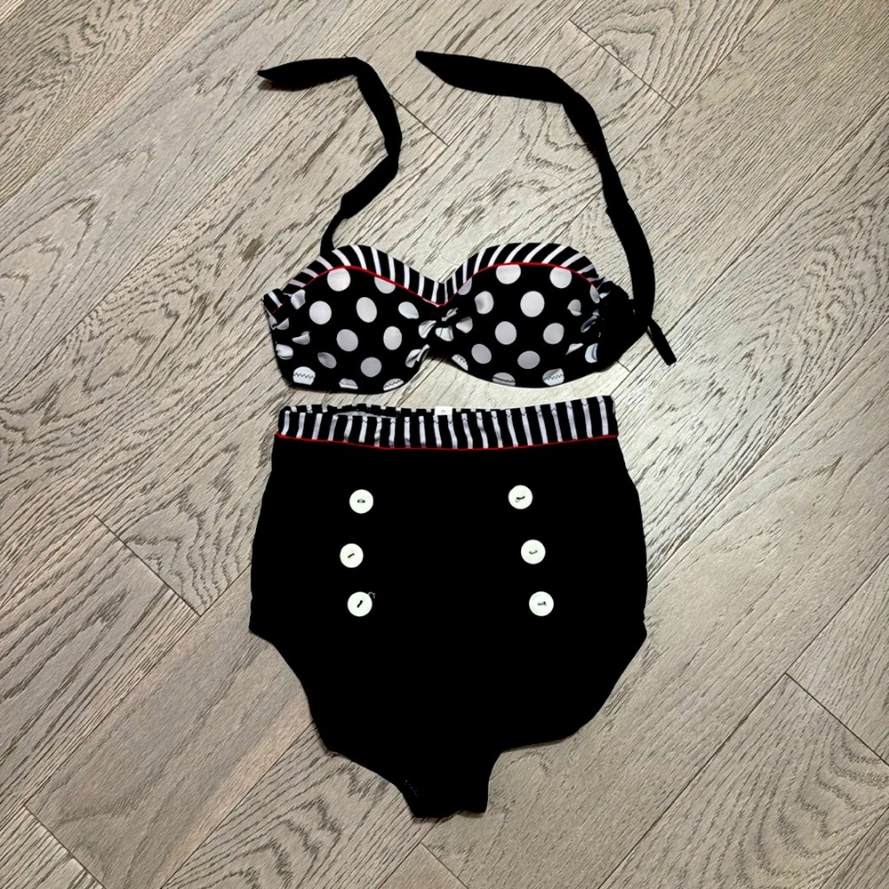 Polkadot high waisted bikini set